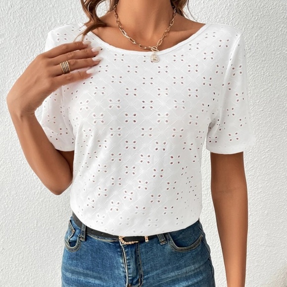 Boho Lace Eyelet Short Sleeve Top - Picture 3 of 11
